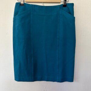 CABI Sigourney Pencil Skirt Womens Size 4 Pockets Lined Rear Zip Style 3220